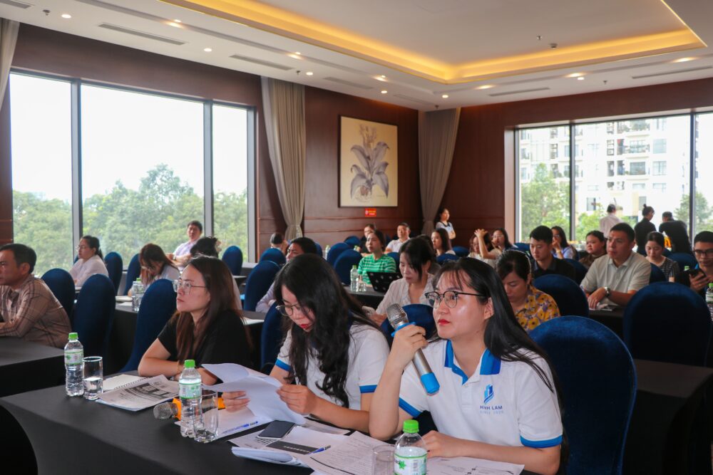 HỘI THẢO “NHỮNG ĐIỂM MỚI ĐÁNG CHÚ Ý VỀ CHÍNH SÁCH THUẾ, BHXH VÀ LAO ĐỘNG CÓ HIỆU LỰC TỪ THÁNG 07/2026” TẠI BẮC NINH DIỄN RA THÀNH CÔNG TỐT ĐẸP